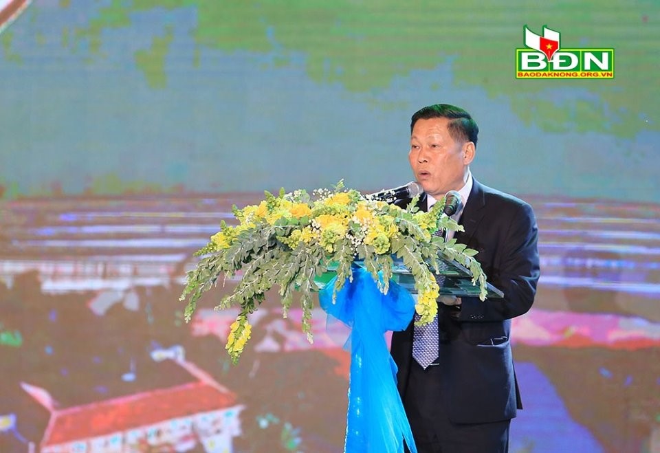 Mr. Nguyen Bon, the Chairman of the PPC, encouraged people to join hands to build Gia Nghia city more and more rich, civilized and modern in the future.